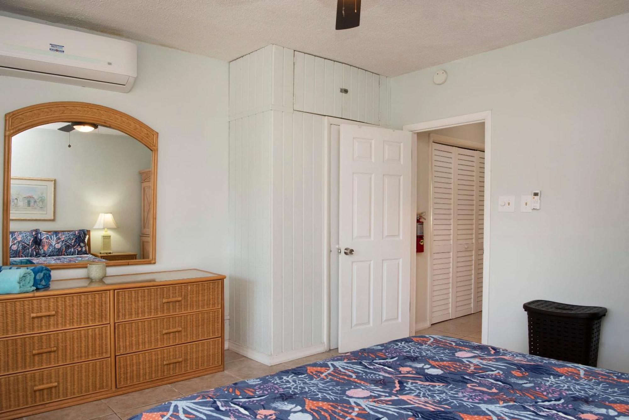 Beach Living At Island Pine Villas Τζώρτζταουν Εξωτερικό φωτογραφία